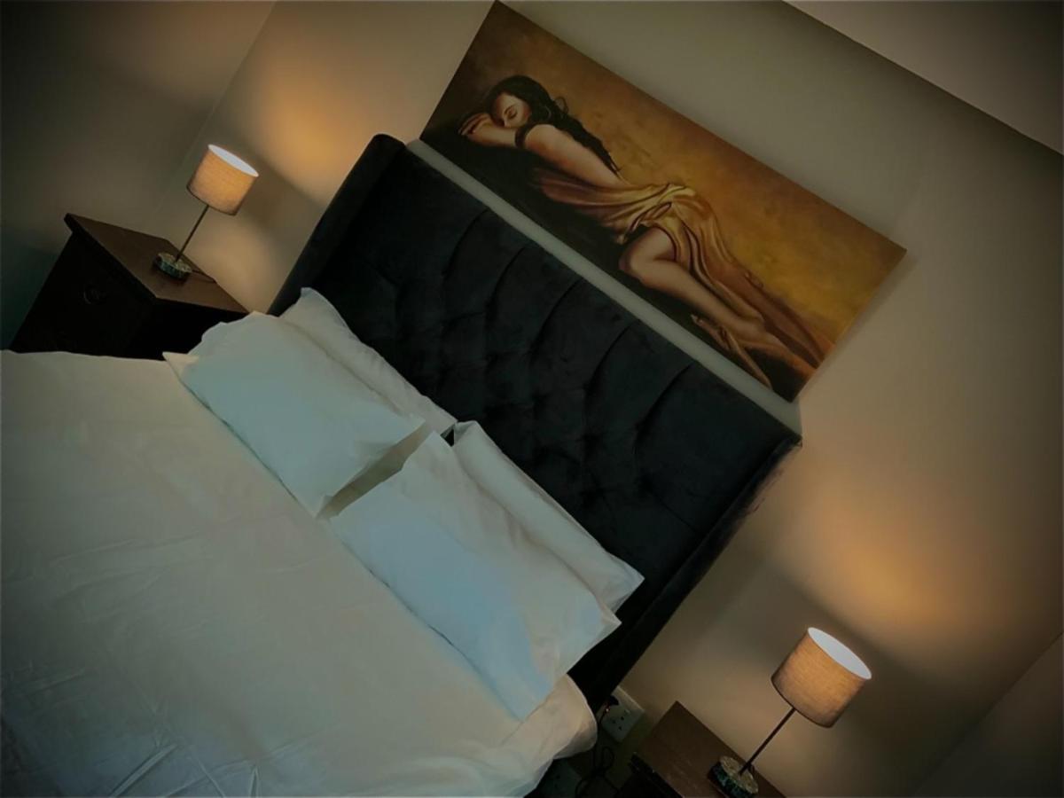 Lovely 1 Bedroom Apartment Кейптаун Екстериор снимка