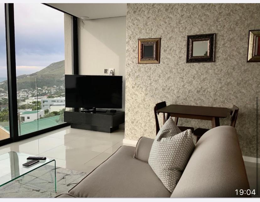 Lovely 1 Bedroom Apartment Кейптаун Екстериор снимка